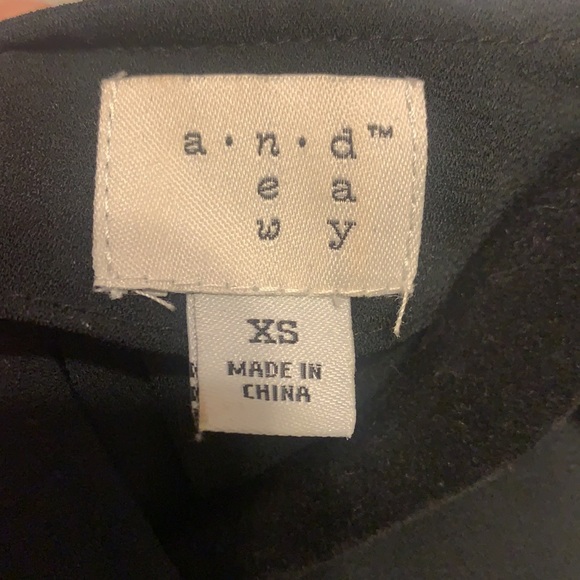 Black romper - Picture 5 of 5